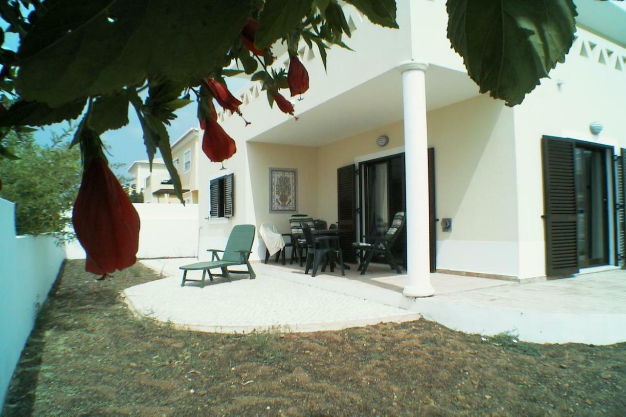 Esti Chamaco - Lagos Exterior photo