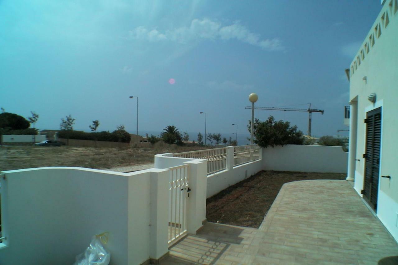 Esti Chamaco - Lagos Exterior photo