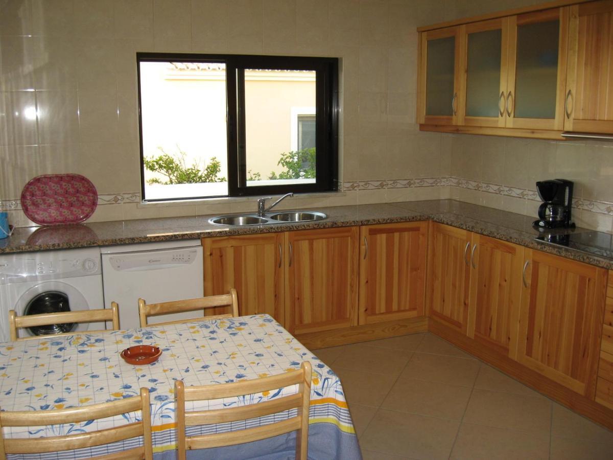 Esti Chamaco - Lagos Exterior photo